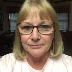 Meet your Posher, Debra